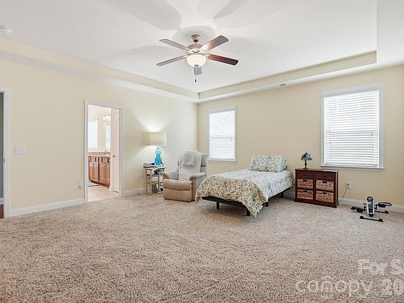 4th image of 11454 Cedarvale Farm Pkwy
