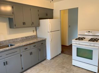 4403 S 5th Pl, Milwaukee, WI 53207