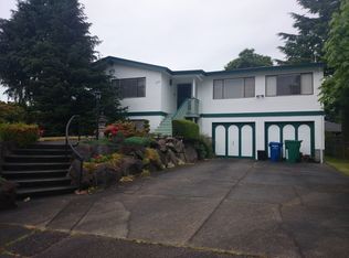 1926 NW 96th St, Seattle, WA 98117