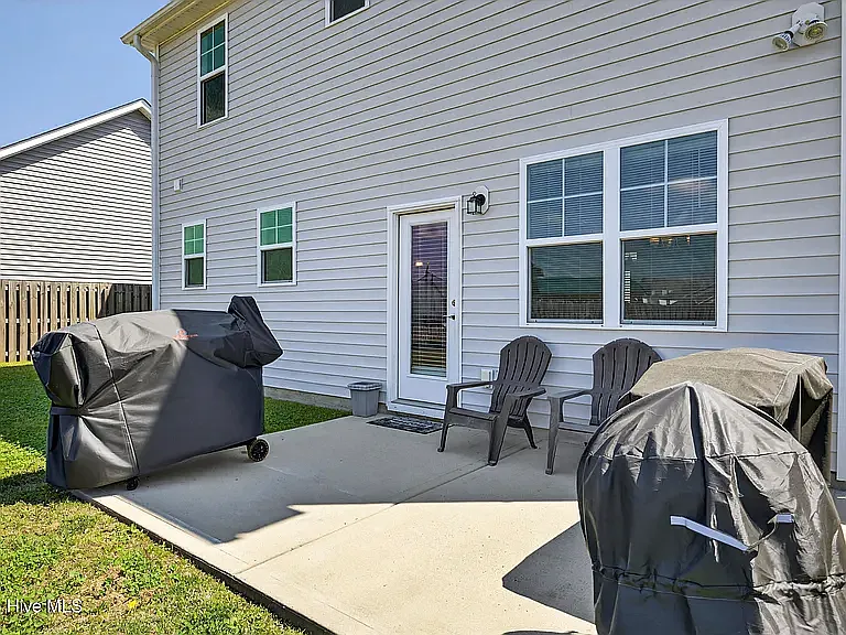 3013 Primrose Ln — Photo 15