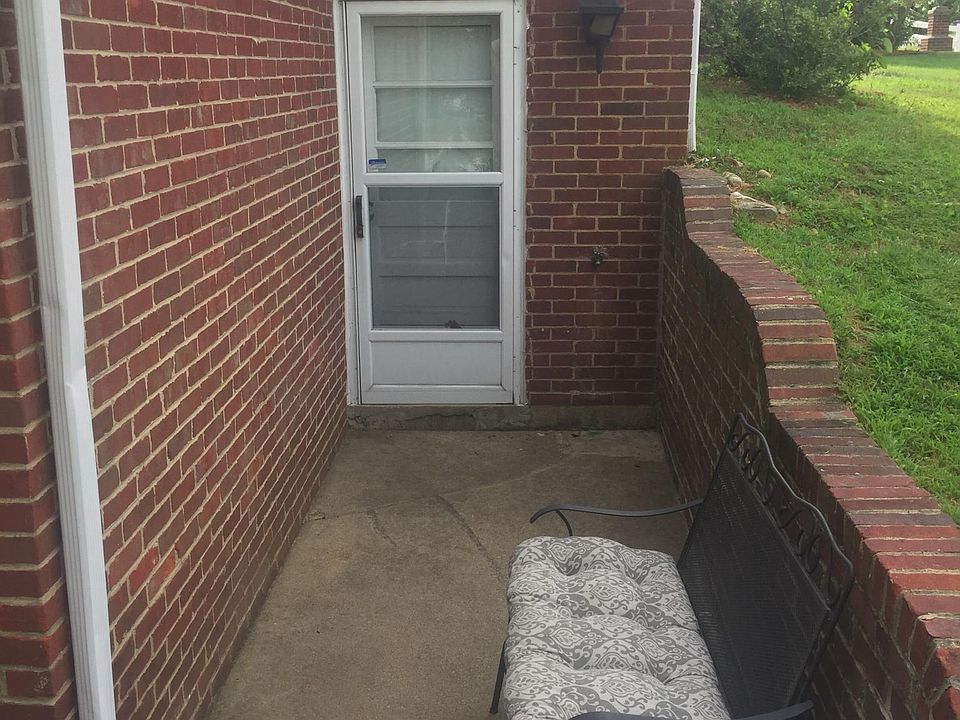 1st image of 4035 Walmsley Blvd #B