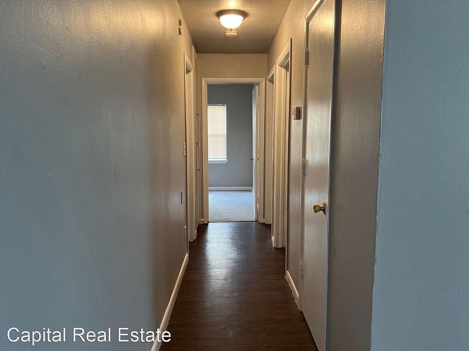1st image of 3101 NE 14th Pl
