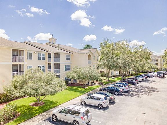 2nd image of 18341 Bridle Club Dr