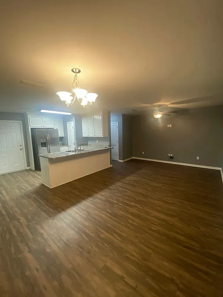 2328 Middleton Road — Photo 4