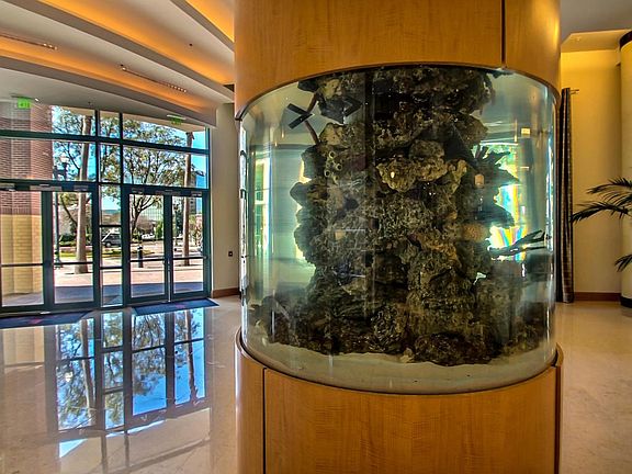 Peninsula Lobby (2)