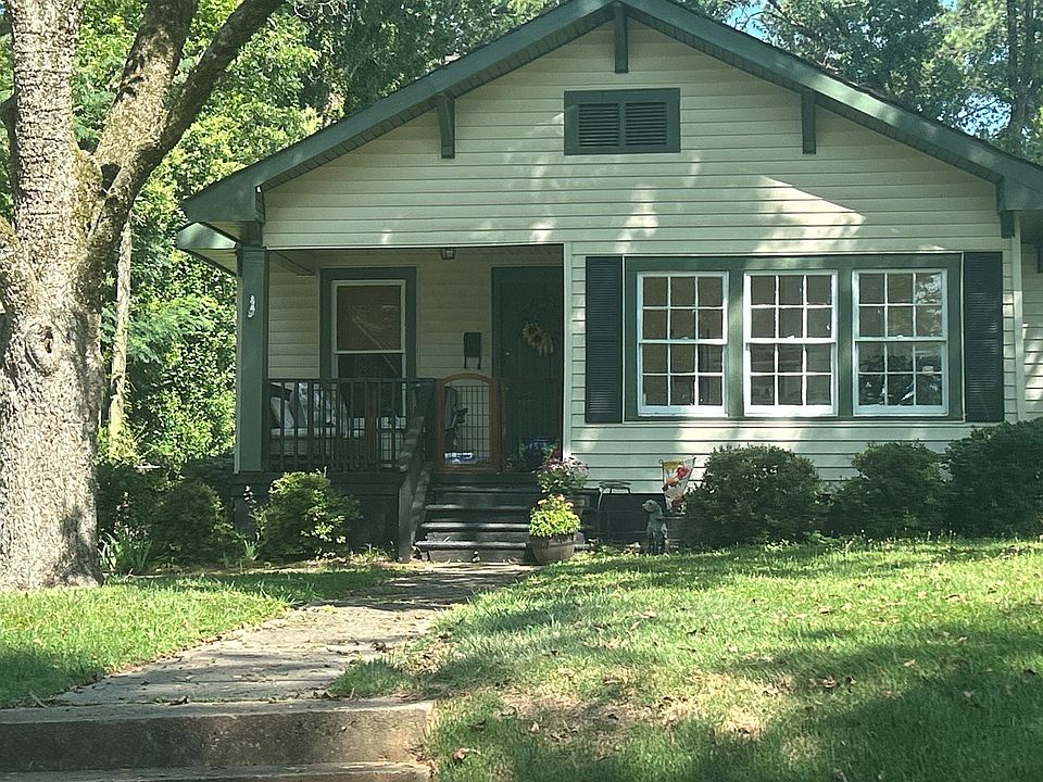 1st image of 1104 S Petty St