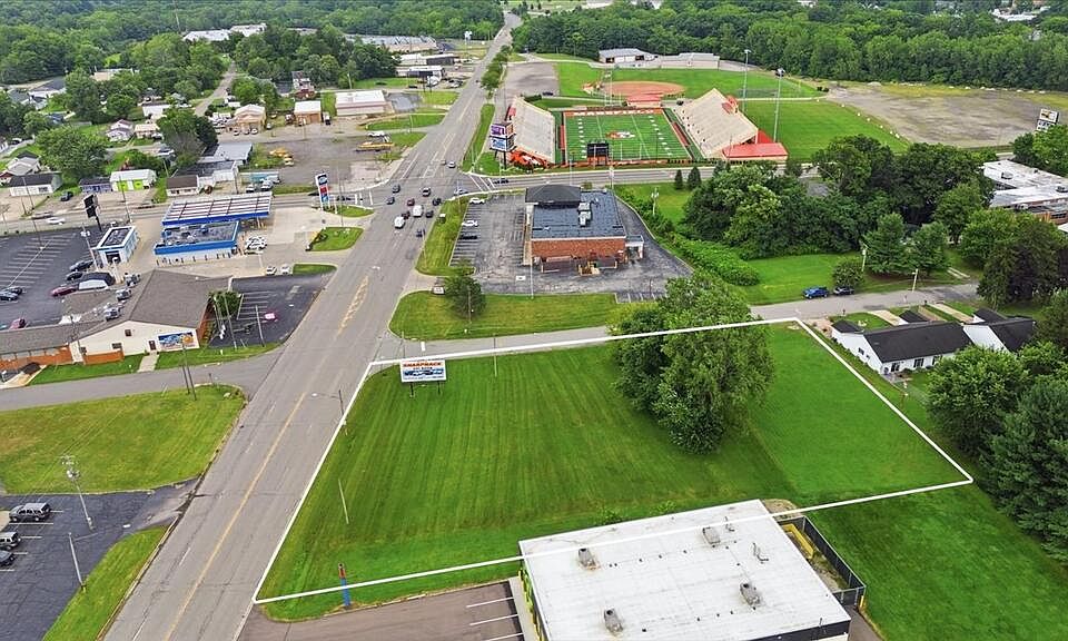 1st image of 0 W 4th St