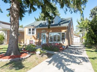 7444 W Strong St, Harwood Heights, IL 60706