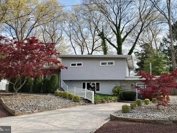 810 Seaside Ave, Absecon, NJ 08201