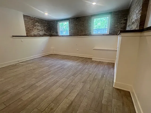 3025 W Ainslie St #GF — Photo 5