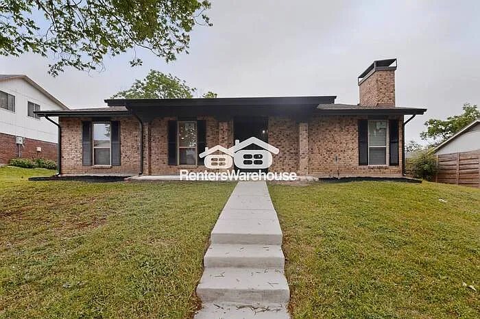 3706 Standridge Dr — Photo 3