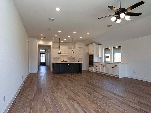2nd image of 12319 Grassy Bend Dr
