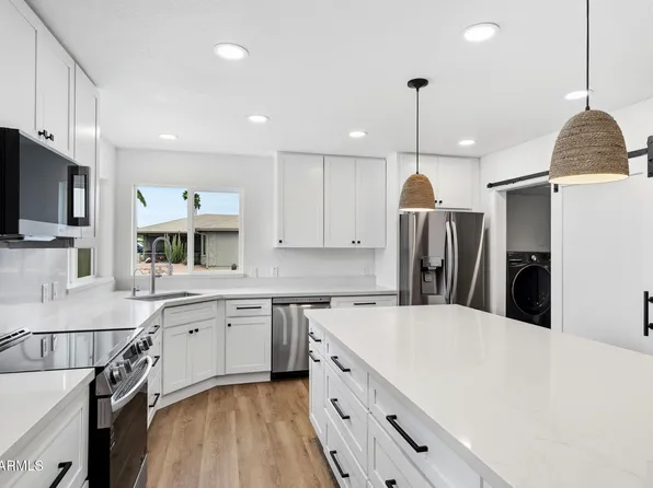 973 LEISURE WORLD --, Mesa, AZ 85206