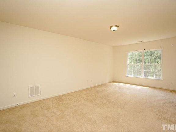 5th image of 1109 Sweet Gale Dr