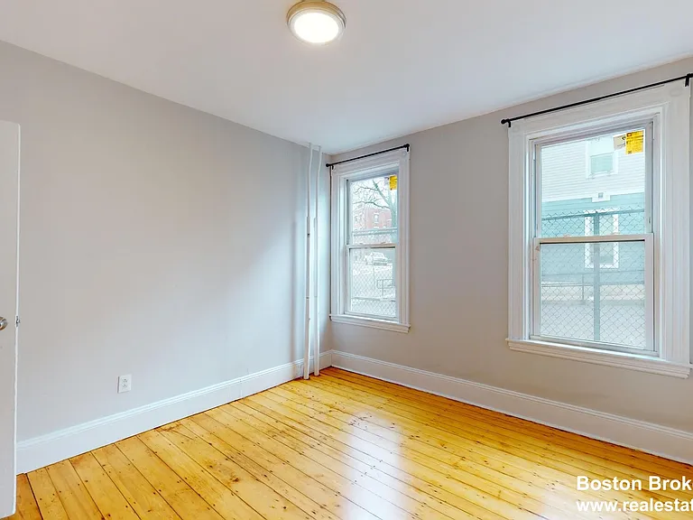 9 Mount Pleasant Ave #1 — Photo 8