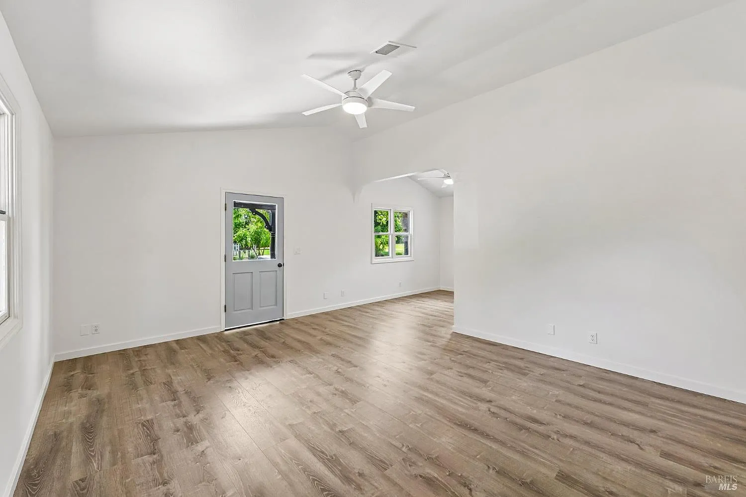 1652 Voorhees Circle - Photo 7