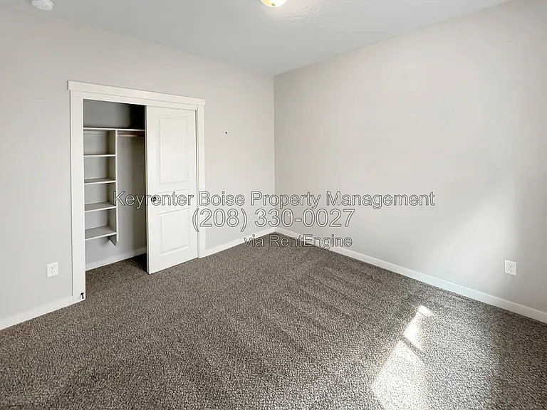 1376 W Pebblestone Dr — Photo 16