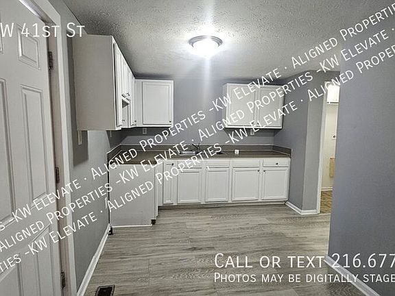 2nd image of 3178 W 41st St