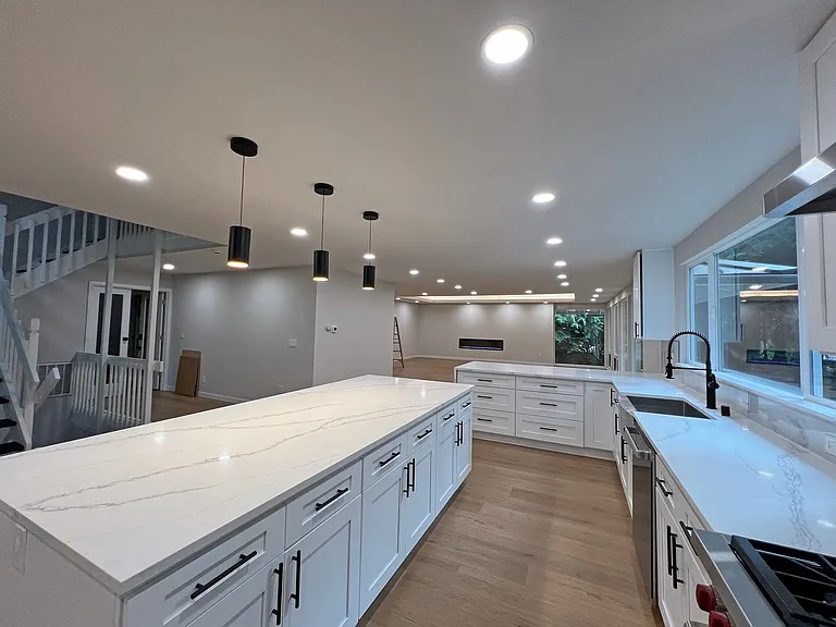 105 Cedar Crest Ln — Photo 28