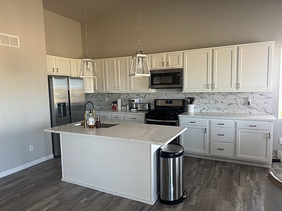 Ivanhoe-Kit_10192025