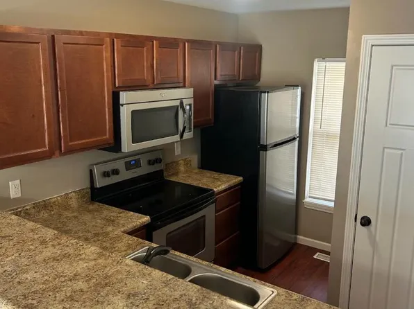 544 Nepute St, Maryville, IL 62062