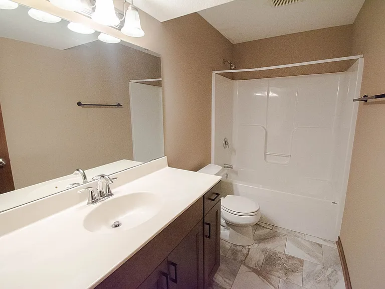 6736 Clarkia Dr NW — Photo 16