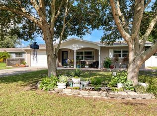 515 Manor Dr, Dunedin, FL 34698