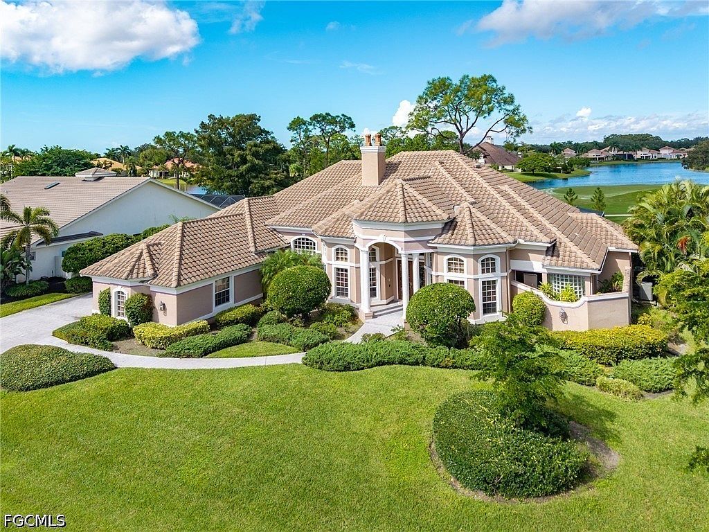 15740 Kilmarnock Dr — Fiddlesticks Country Club