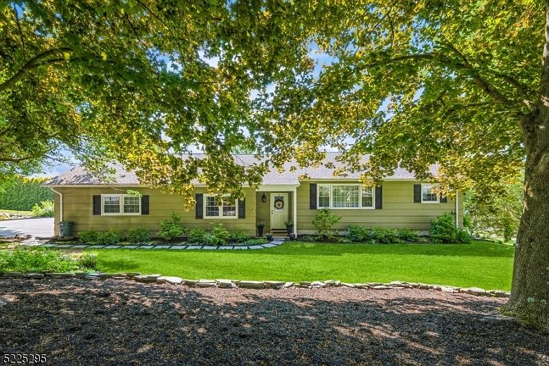 9 Gary Ln, Califon, NJ 07830 Zillow