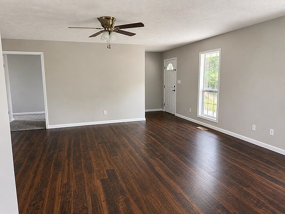 4th image of 385 County Road 411