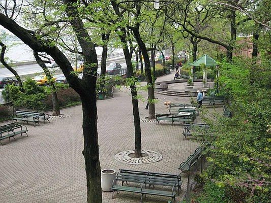 Sold by Corcoran | media 10