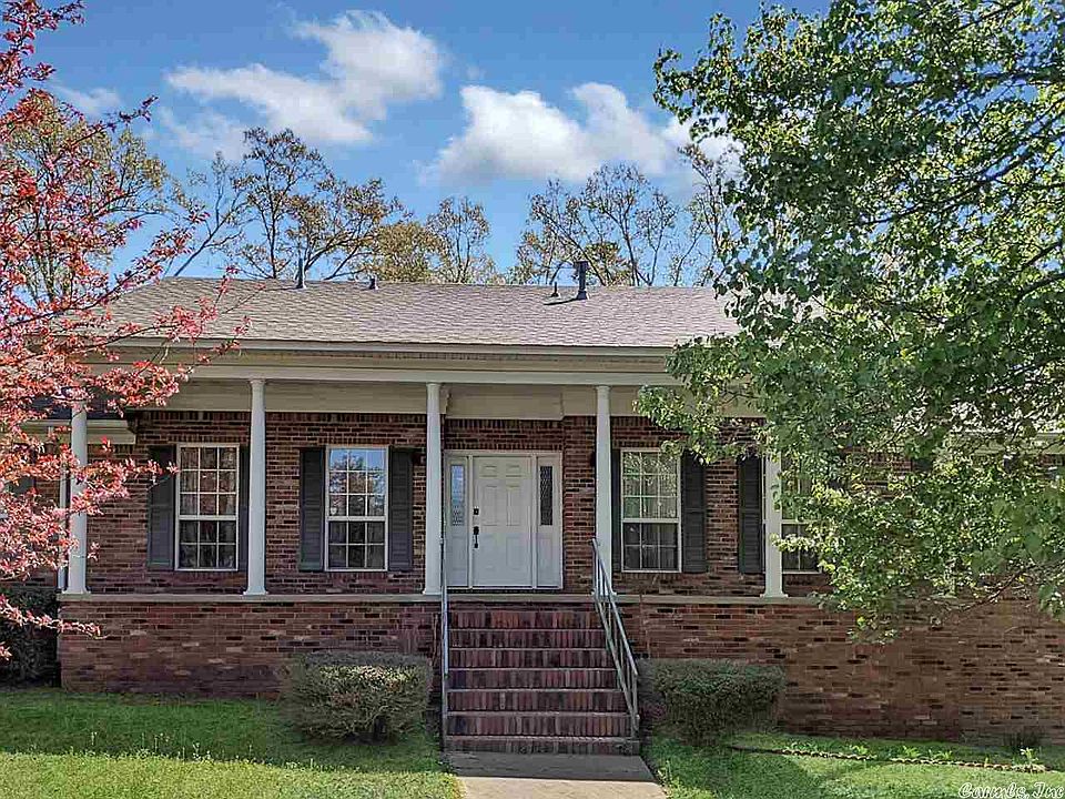 808 N 26th St Arkadelphia Ar 71923 Mls 21010035 Zillow