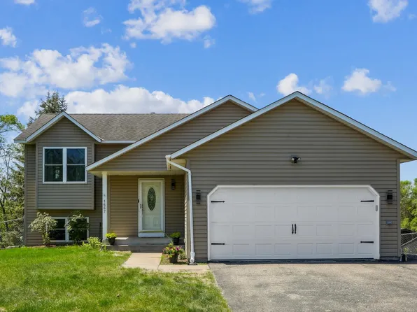 1667 Summit Ave, Saint Paul Park, MN 55071