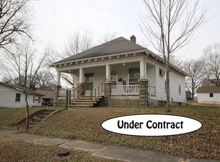 304 N Elm St, Sweet Springs, MO 65351