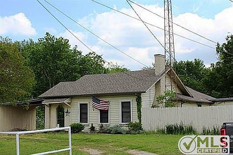 2nd image of 1506 Olive St