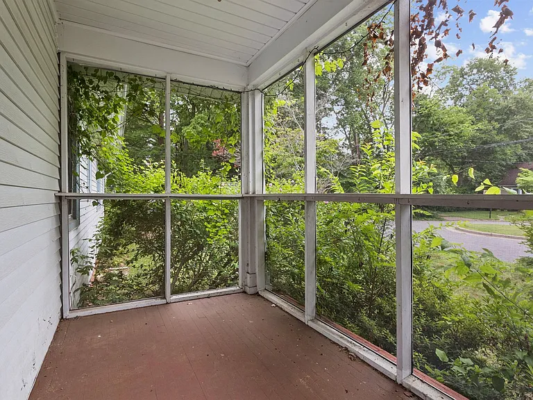 7 Willoughby Pl — Photo 4