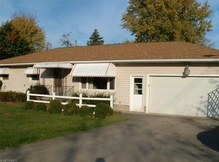 4625 E River Rd, Sheffield Village, OH 44054