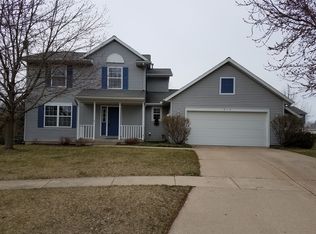 219 Glenview Ct NE, Rockford, MI 49341