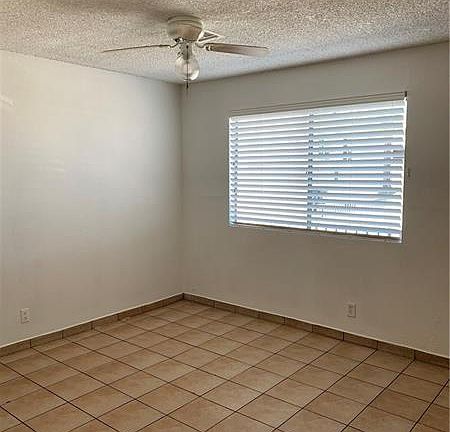 5th image of 383 N 15th St APT 2