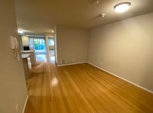 18210 73rd Ave NE UNIT 302, Kenmore, WA 98028