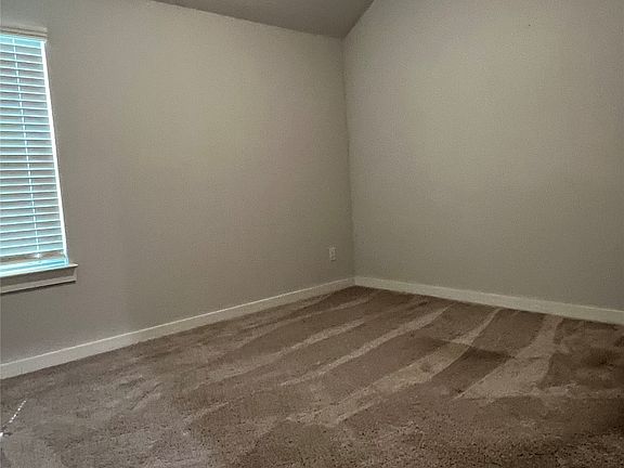 5th image of 3707 Palo Pinto Dr