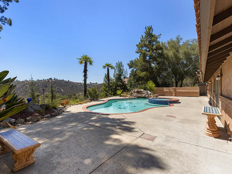 29036 Miller Rd — Photo 36