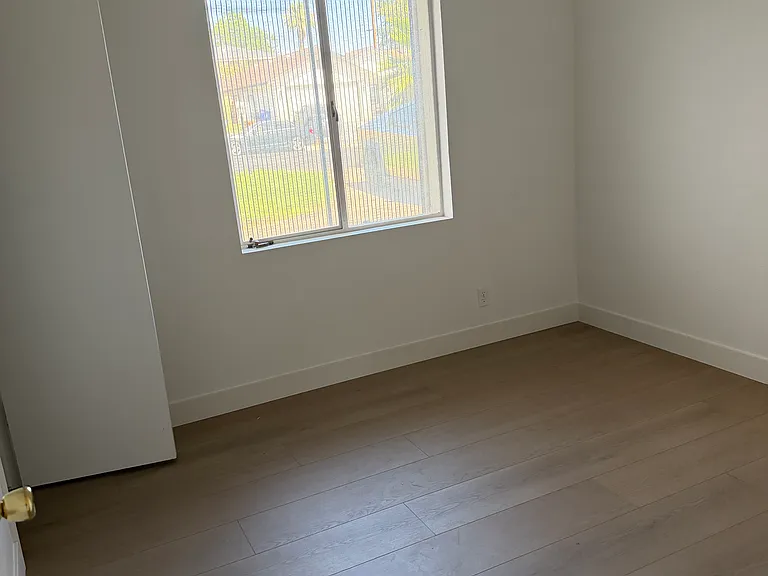 5372 Golondrina Dr — Photo 9