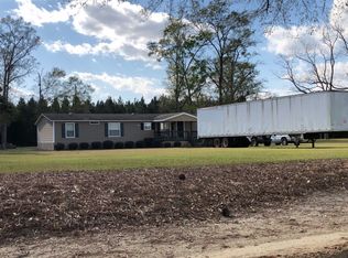 5163 Griffin Dr, Hahira, GA 31632