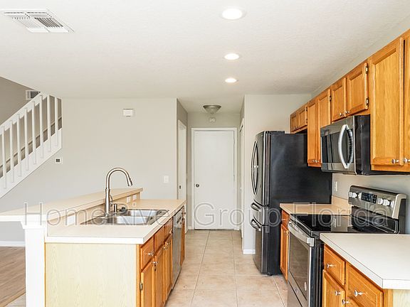 5th image of 2175 Heathwood Cir