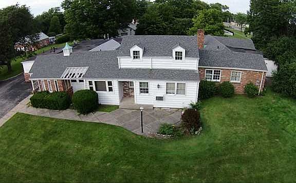 5th image of 399 W Boundary St