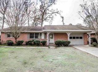 1415 Mimosa Ln, Beaumont, TX 77706
