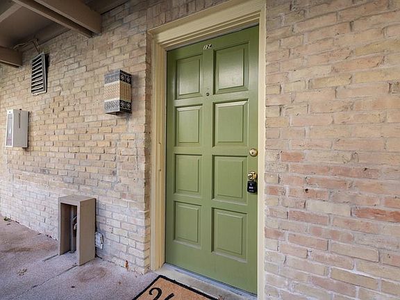 2nd image of 3431 N Hills Dr APT 124