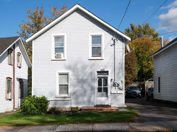 395 Bleecker Ave, Belleville, ON K8N 3V7