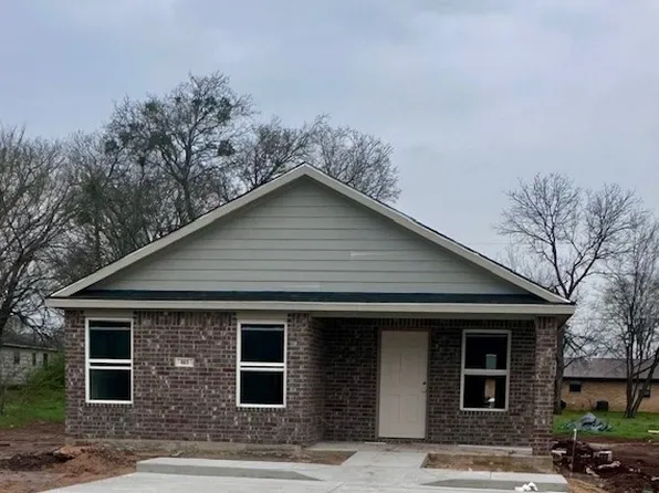 603 E Wolf St, Madill, OK 73446